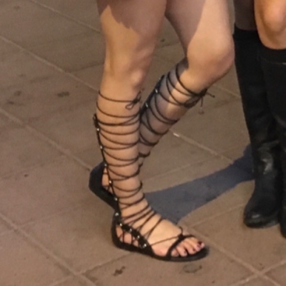 Aldo gladiator/ wrap-up sandals - Picture 4 of 5